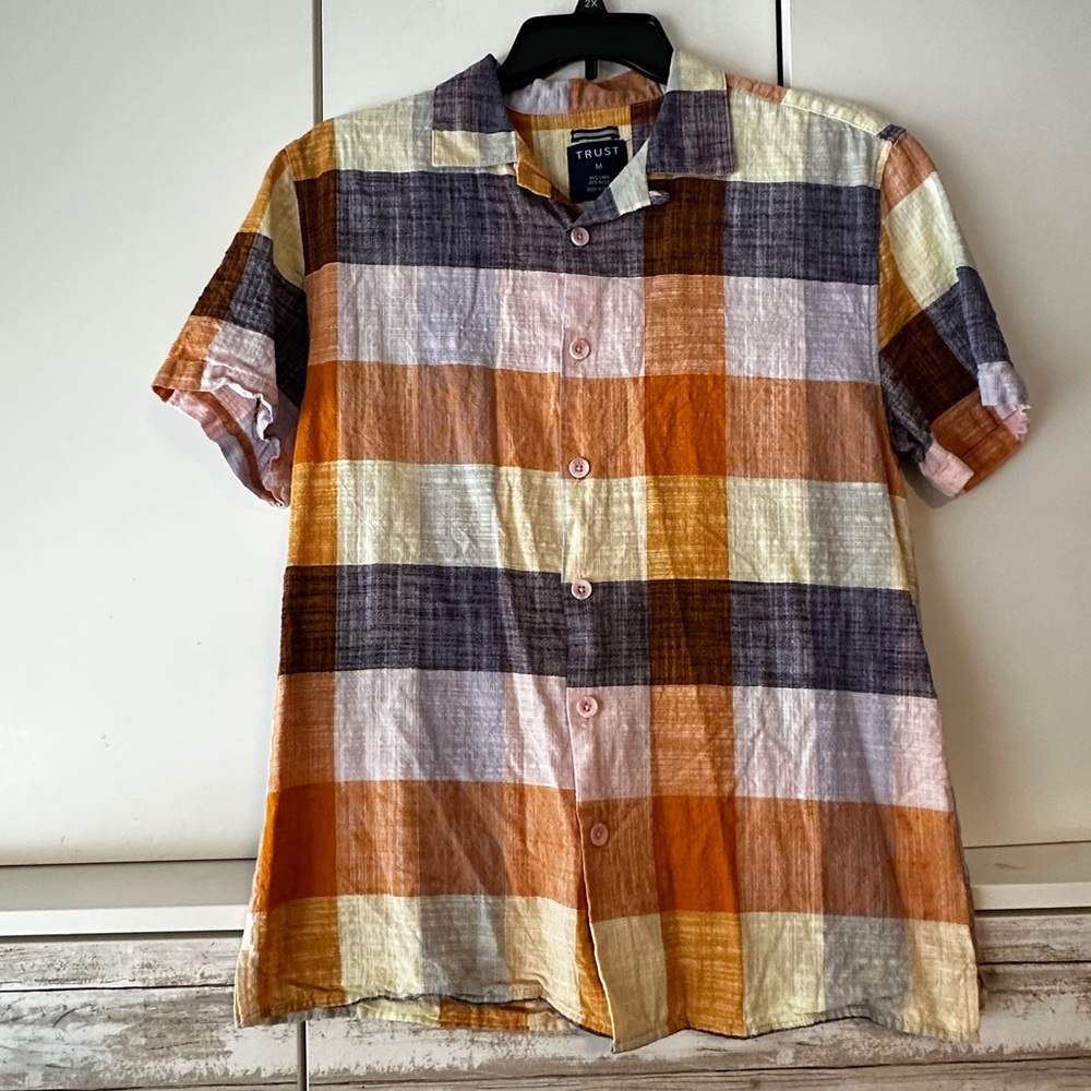 🧡 Trust Men’s Medium Linen Blend Plaid Button-Up Camp Shirt